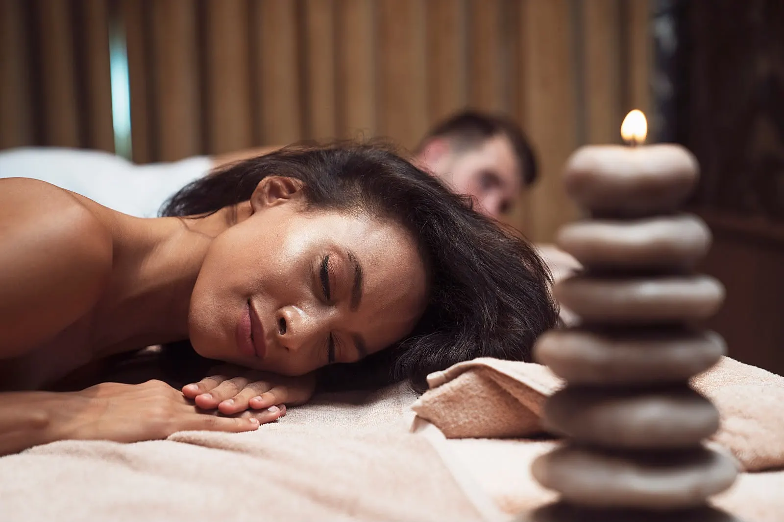 Guests relaxing before a couples’ massage at Ramada Plaza